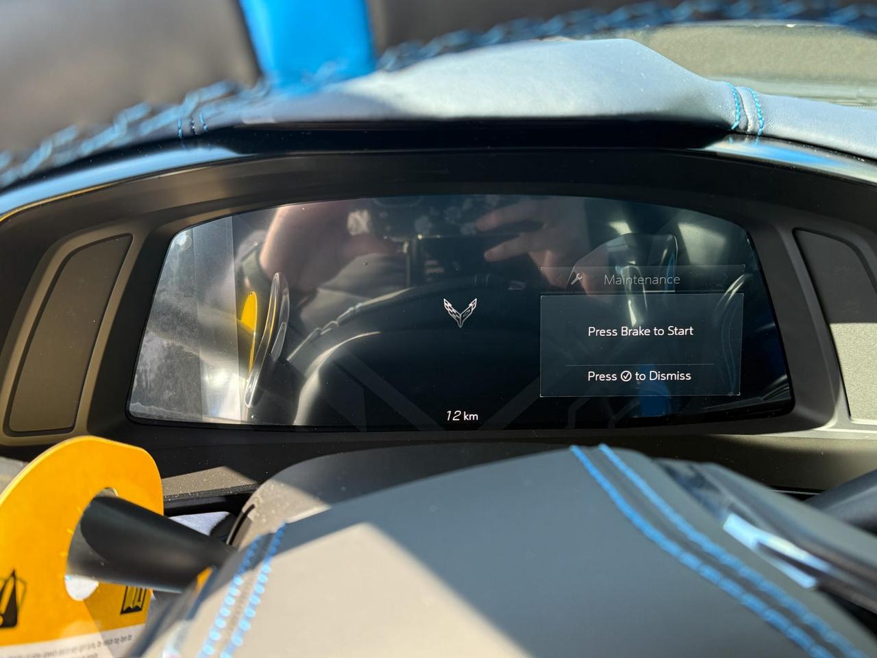 2025 Chevrolet Corvette Stingray 6.2L V8 WITH REMOTE START/ENTRY, HEATED/VENTILATED SEATS, HEATED STEERING WHEEL, HD REAR VISION CAMERA, BOSE AUDIO, APPLE CARPLAY AND ANDROID AUTO Photo
