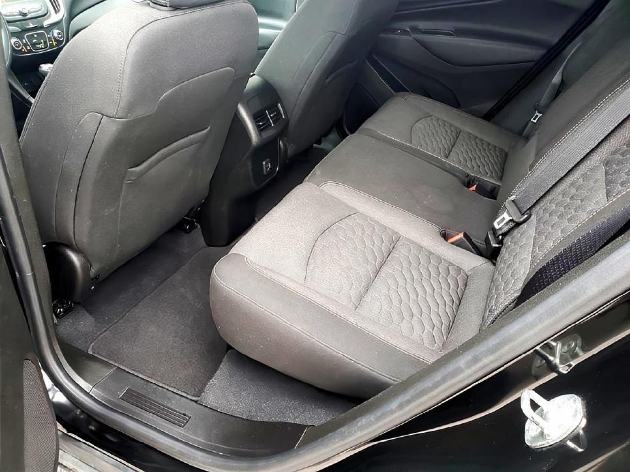 2019 Chevrolet Equinox LT w/1LT-REMOTE START-REAR CAMERA-HEATED SEATS - Photo #18