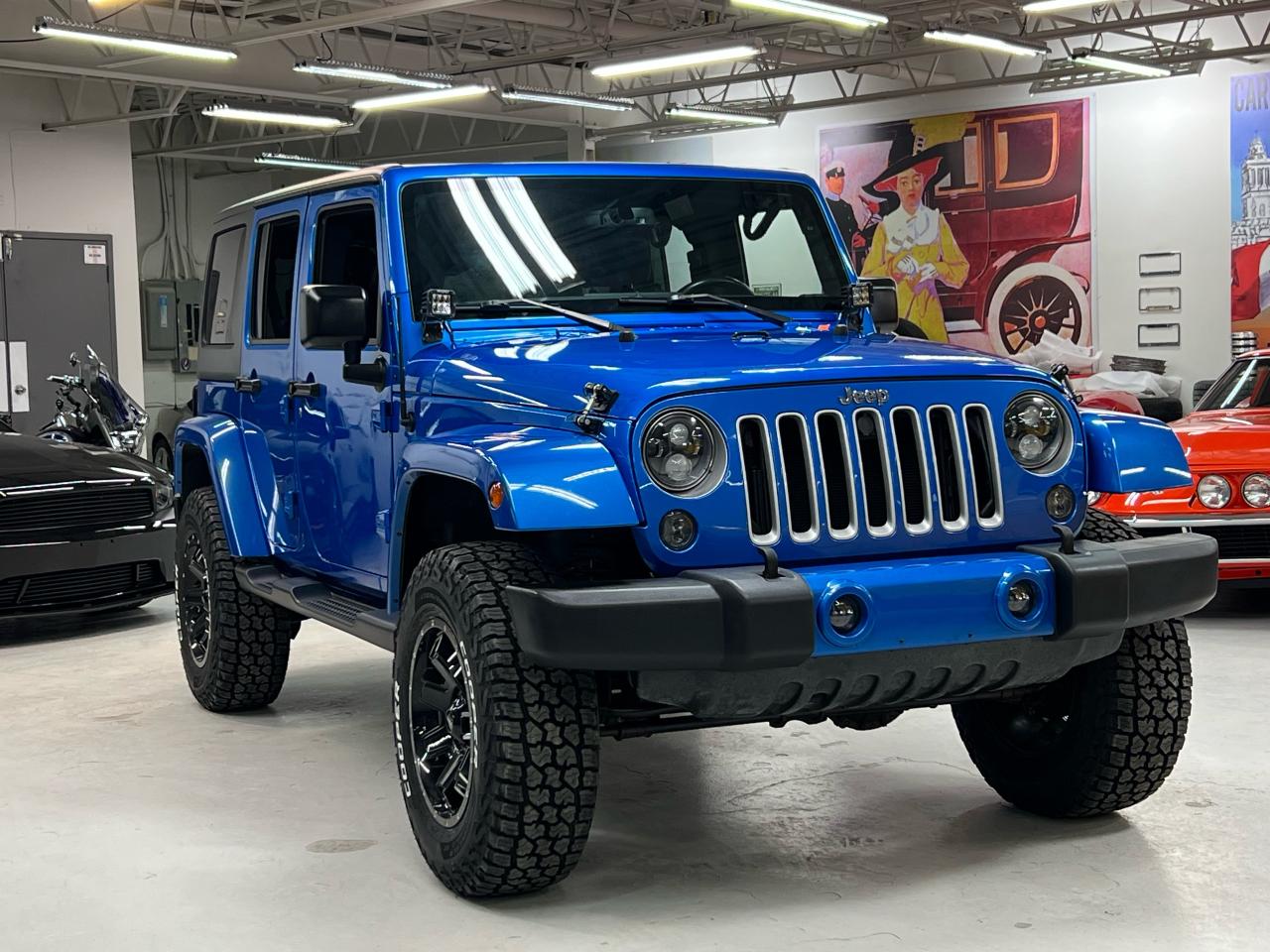 Used 2016 Jeep Wrangler Sahara V6 for sale in Paris, ON