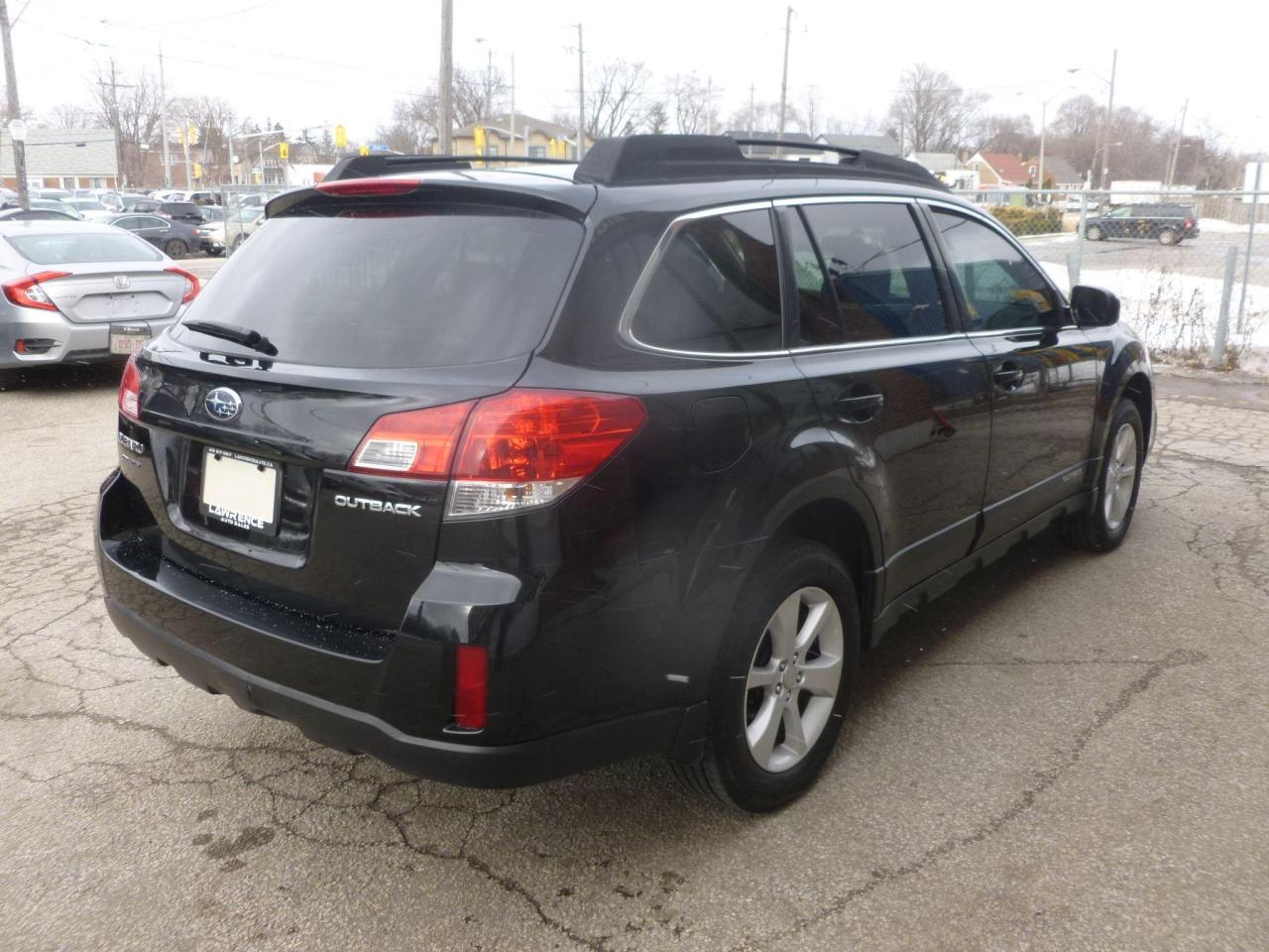 2014 Subaru Outback  - Photo #5