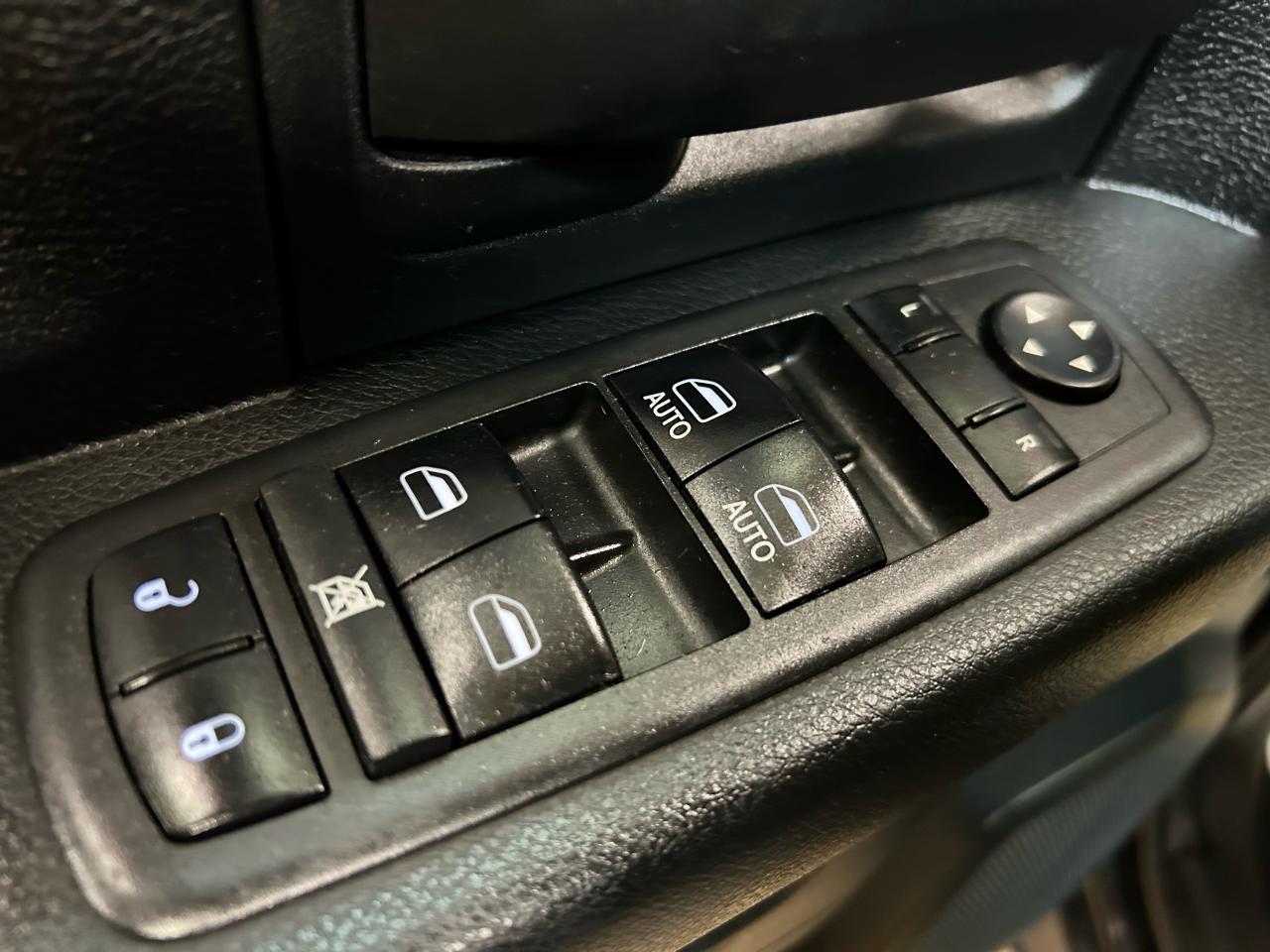 2018 RAM 1500 ST - Photo #14