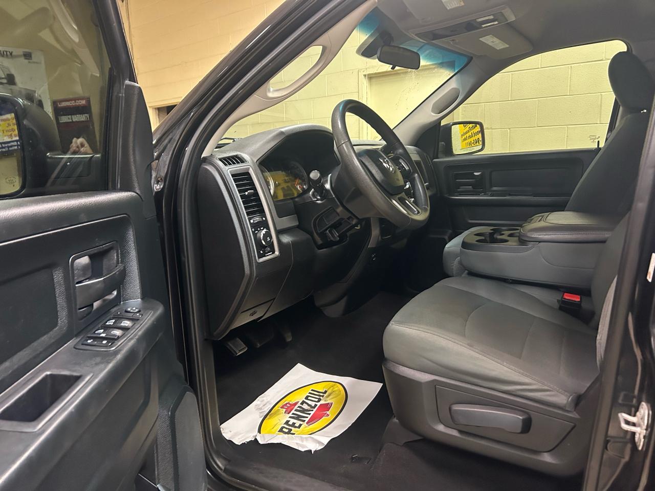 2018 RAM 1500 ST - Photo #7