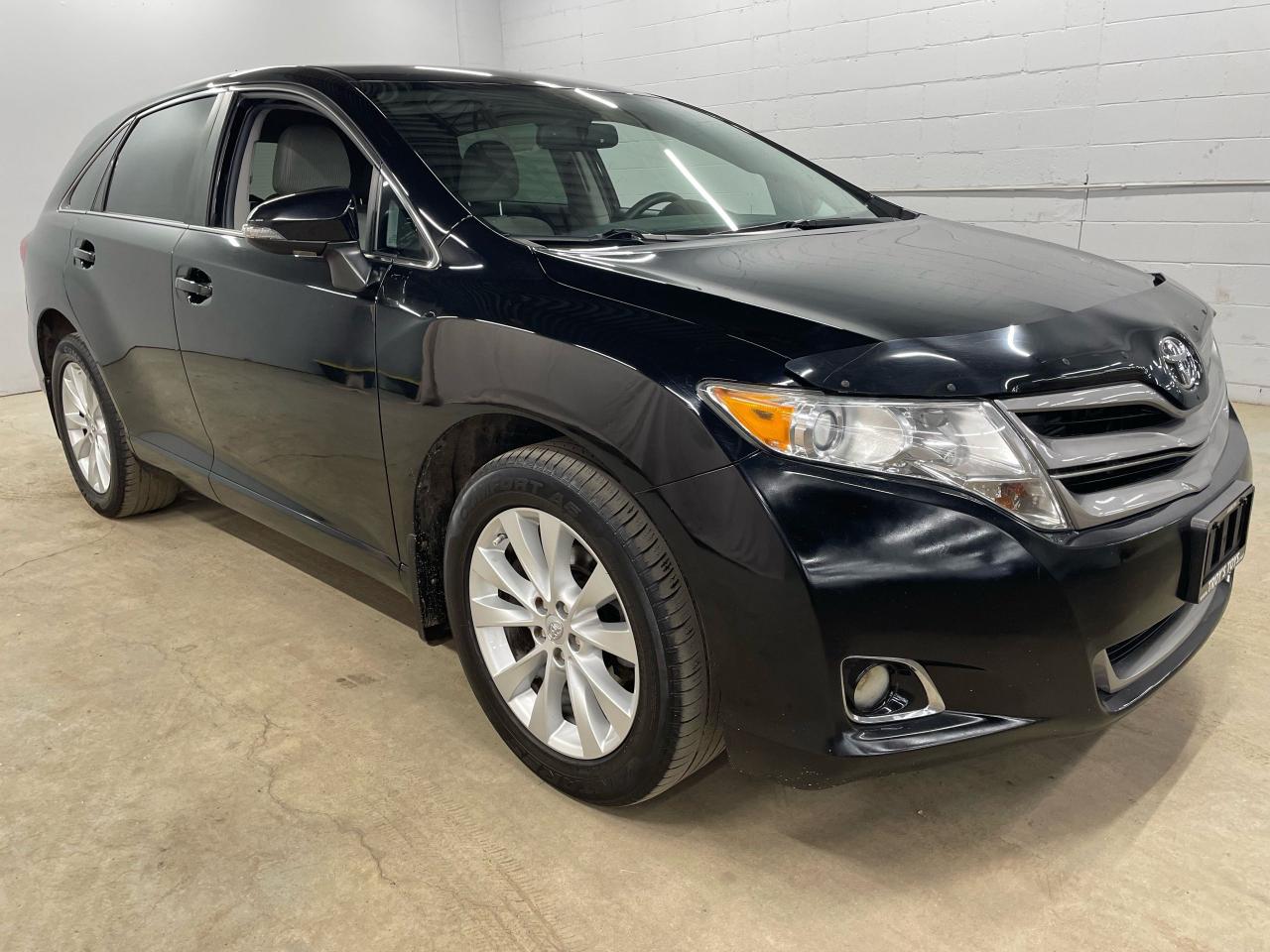 Used 2014 Toyota Venza LE for sale in Guelph, ON