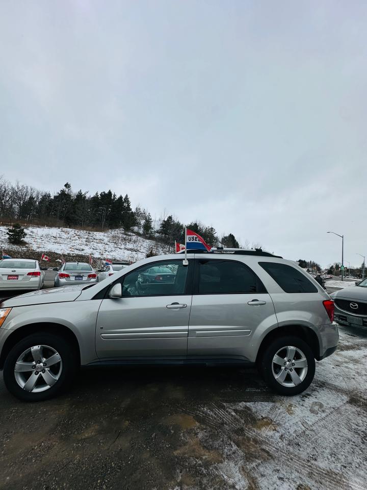 2008 Pontiac Torrent  - Photo #6