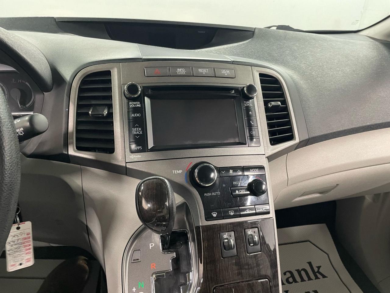 2014 Toyota Venza LE