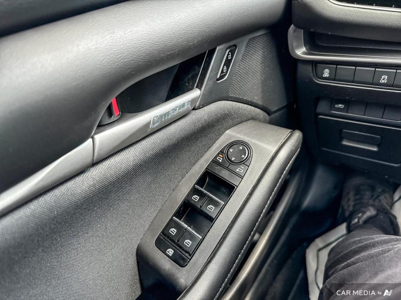2021 Mazda MAZDA3 GS / i-ACTIV AWD / HTD SEATS / REVERSE CAM - Photo #13