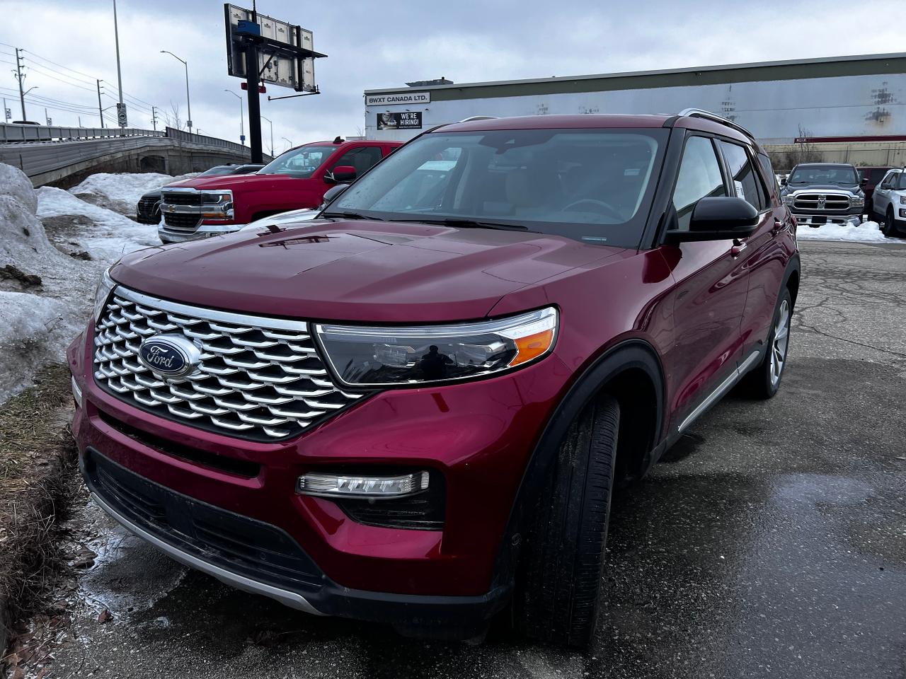2021 Ford Explorer PLATINUM / 4WD / ROOF / LEATHER / NAV / LOADED - Photo #1