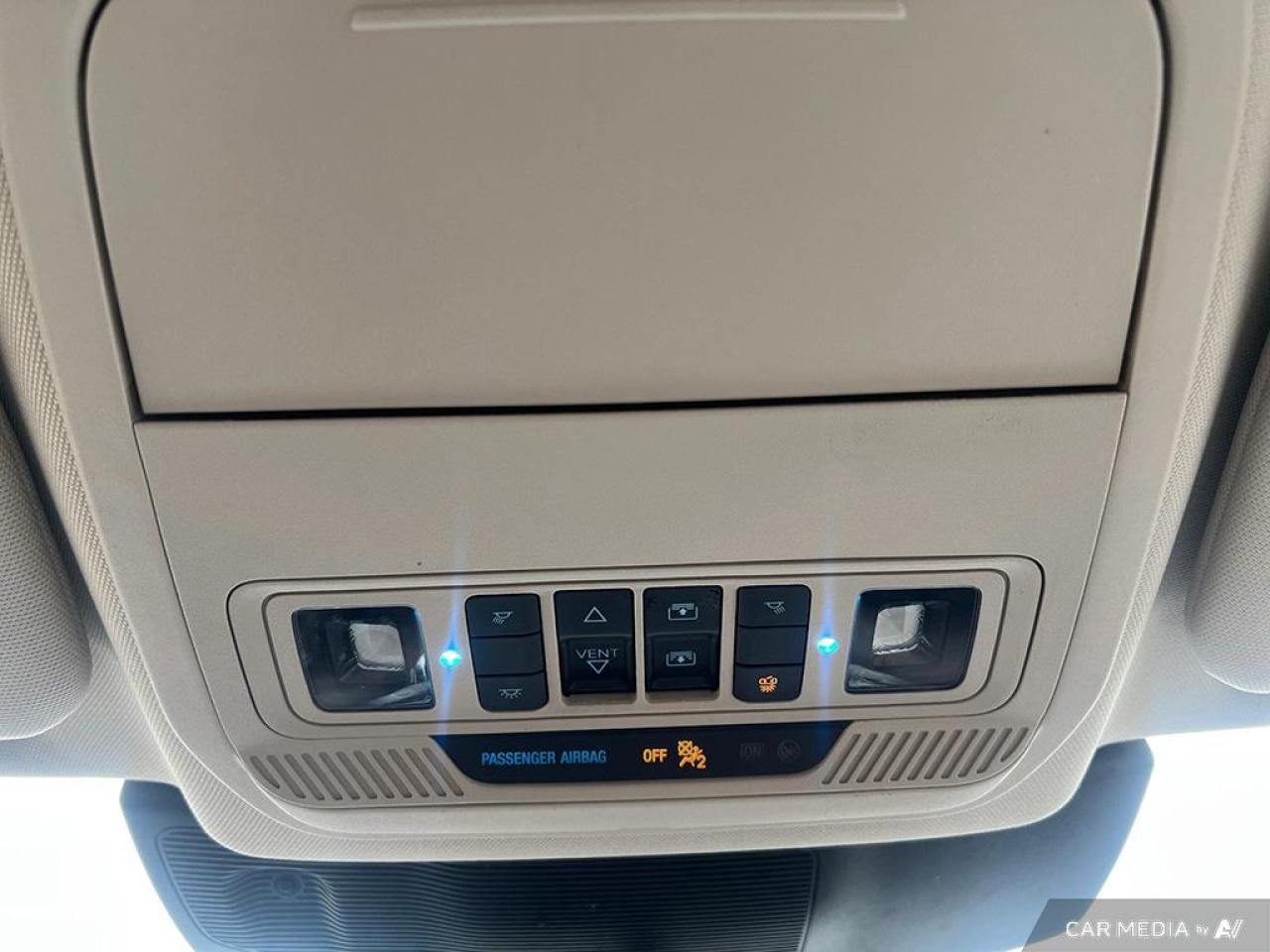 2021 Ford Explorer PLATINUM / 4WD / ROOF / LEATHER / NAV / LOADED - Photo #20
