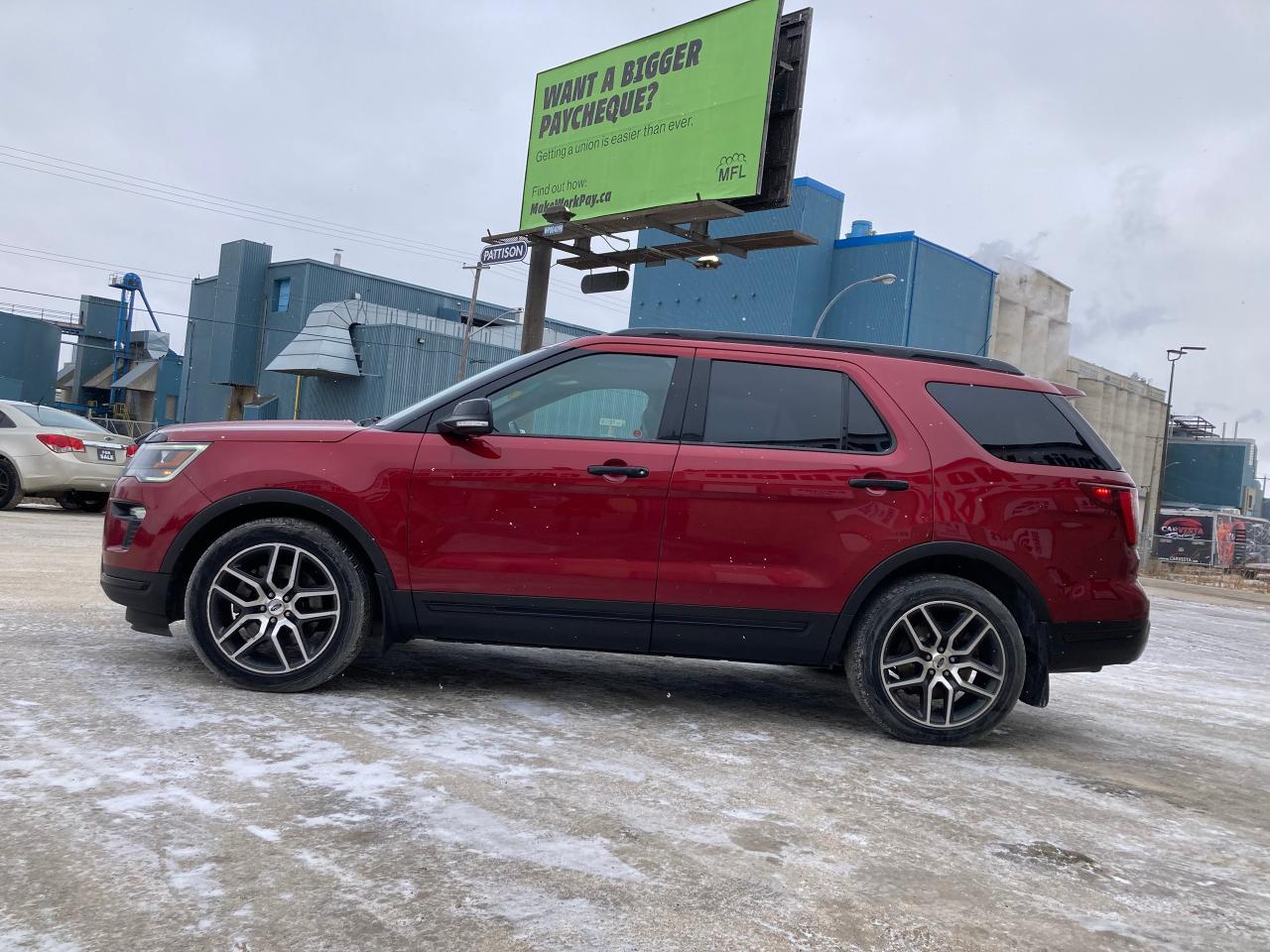 2018 Ford Explorer Sport 4WD - Photo #3