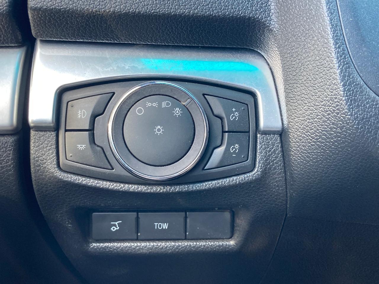 2018 Ford Explorer Sport 4WD - Photo #25