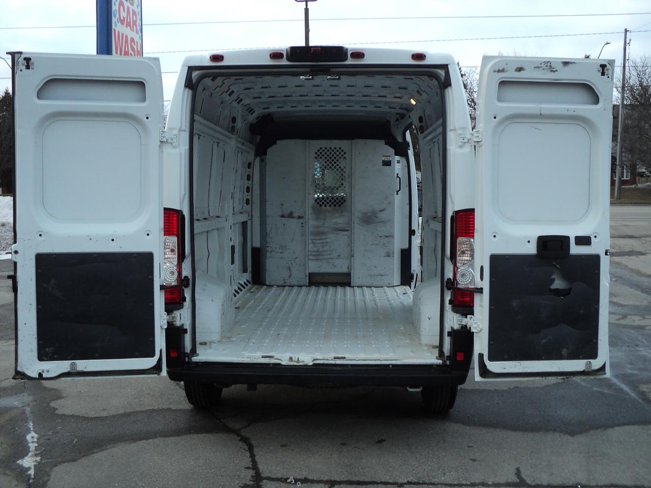 2020 RAM Cargo Van 2500 HighRoof 159" WB 3.6L6cyl CargoVan BackUpCam - Photo #19