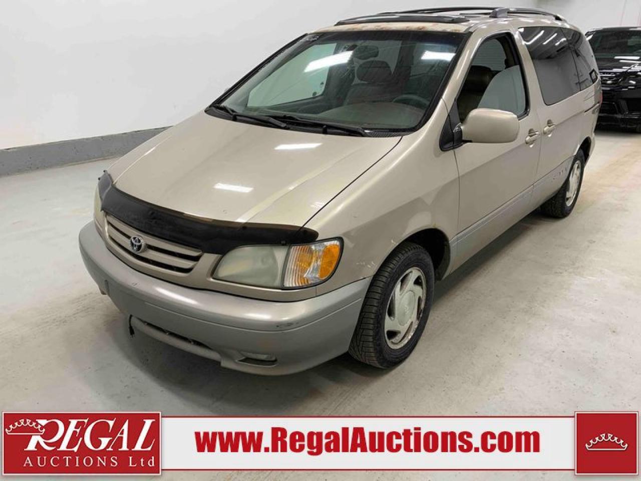 Used 2002 Toyota Sienna XLE Limited for sale in Calgary, AB