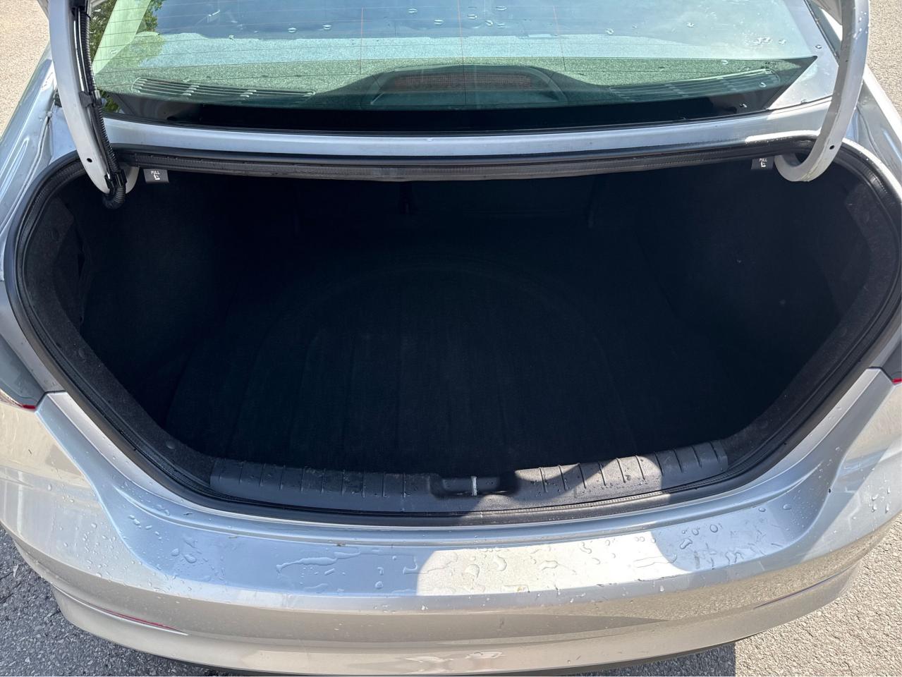 2017 Hyundai Elantra SE Popular Pkg, SE Tech pkg, Limited - Photo #12