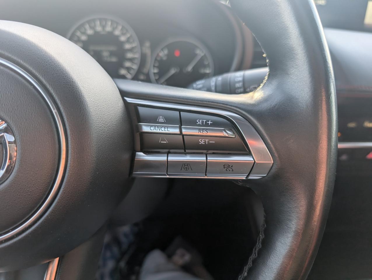 2023 Mazda MAZDA3 GT Photo