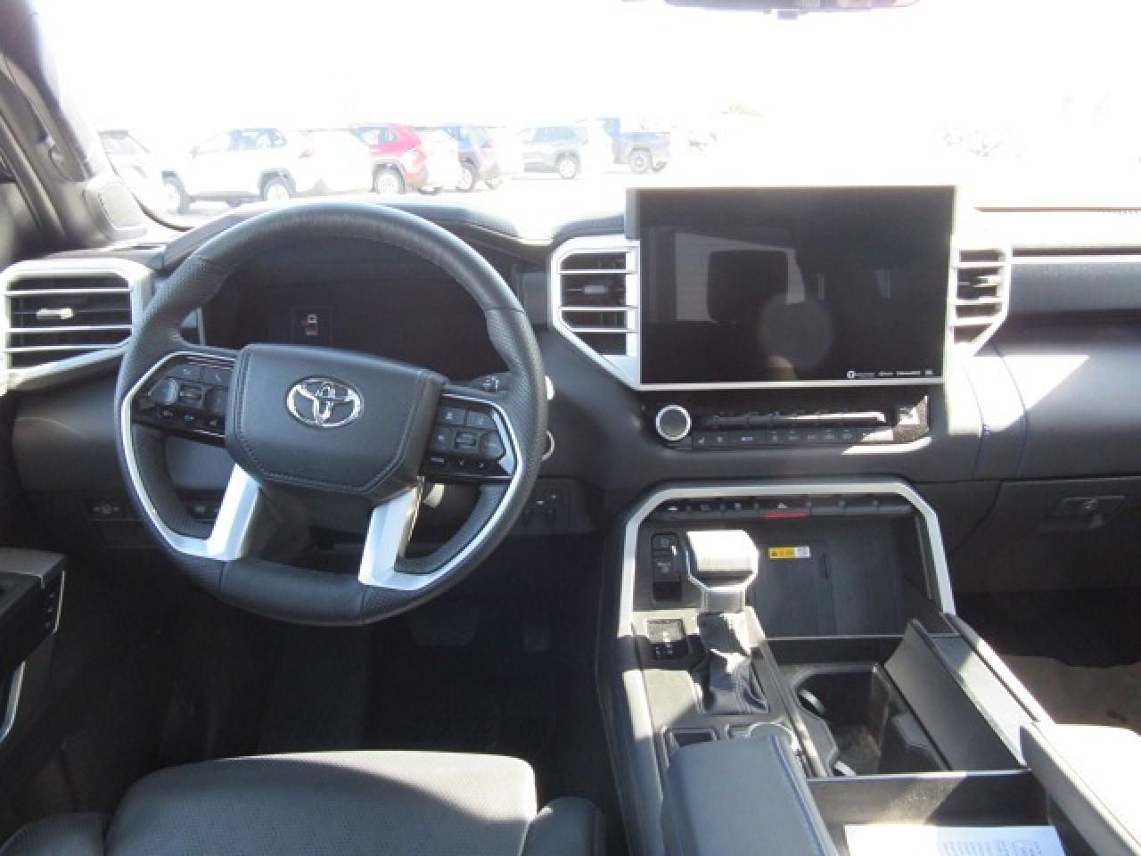 2024 Toyota Tundra Platinum Photo