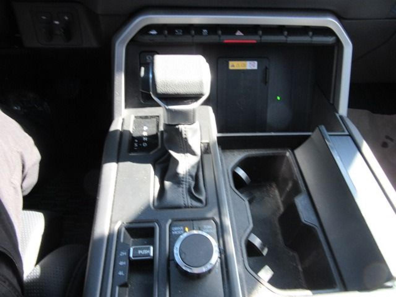 2024 Toyota Tundra Platinum - Photo #21