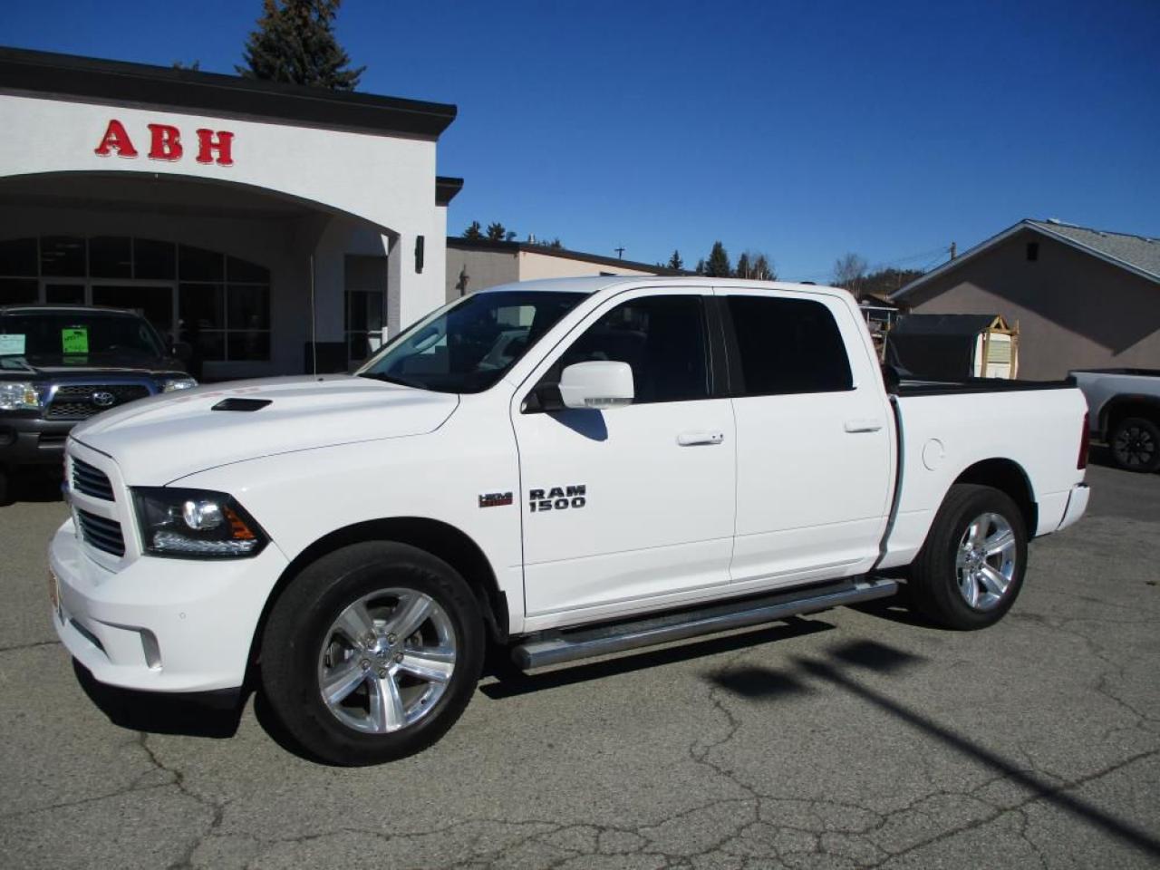 2016 RAM 1500 SPORT CREW CAB 4X4
