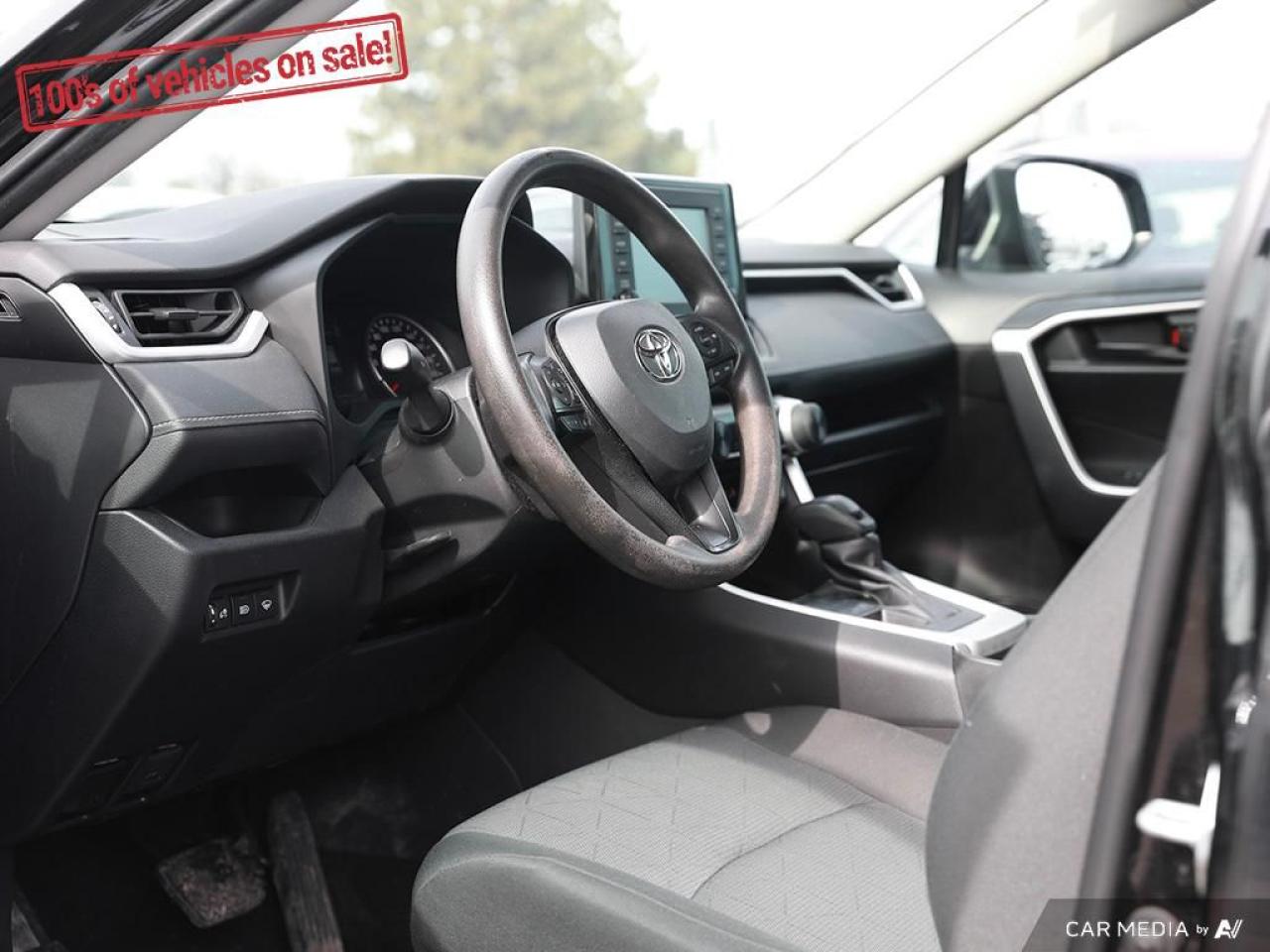 2022 Toyota RAV4 LE