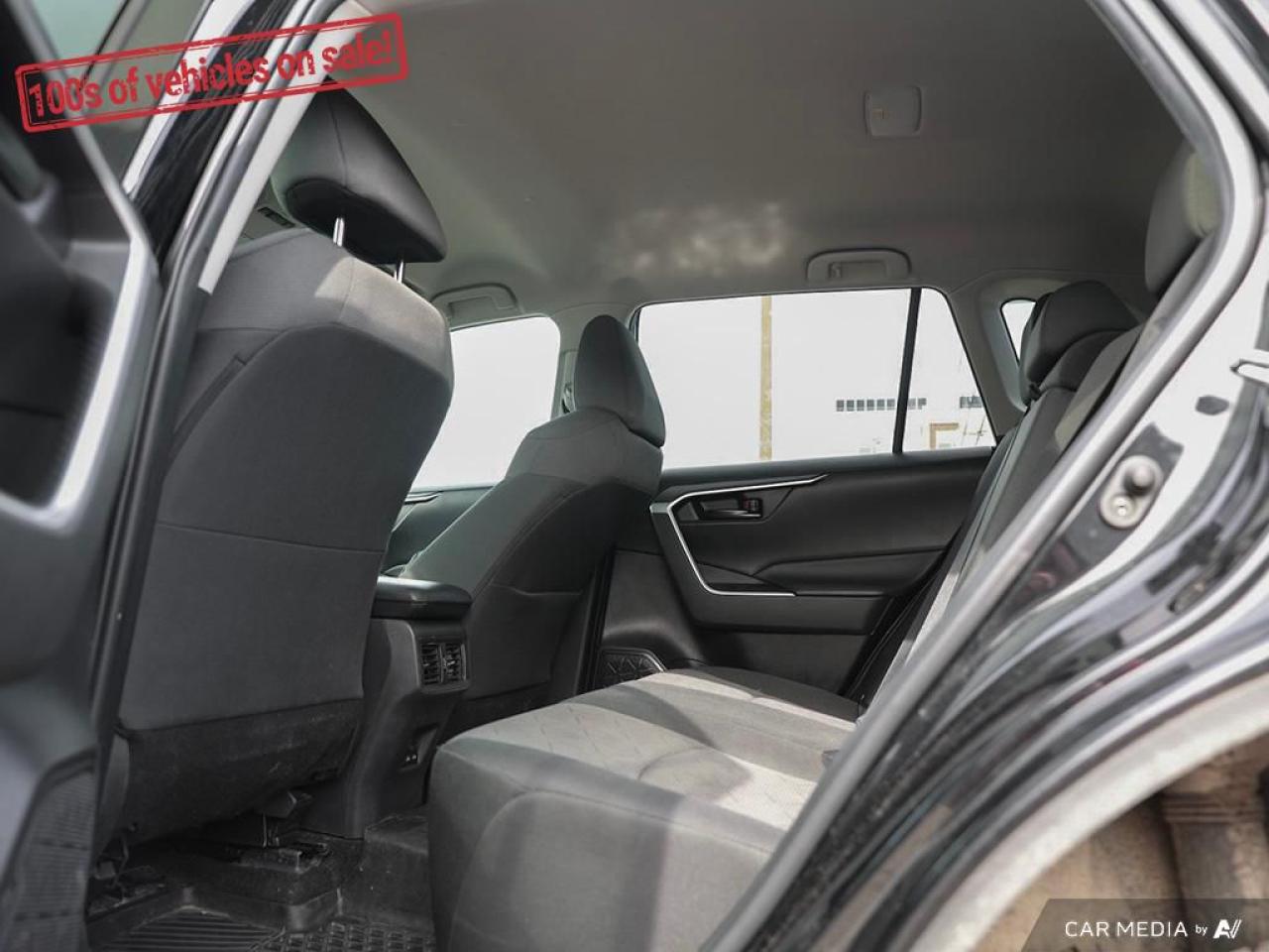 2022 Toyota RAV4 LE
