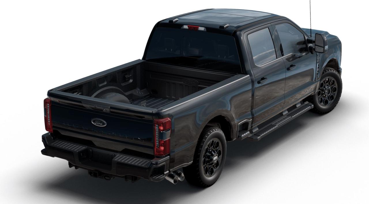 2024 Ford F-350 Super Duty SRW Lariat Photo5