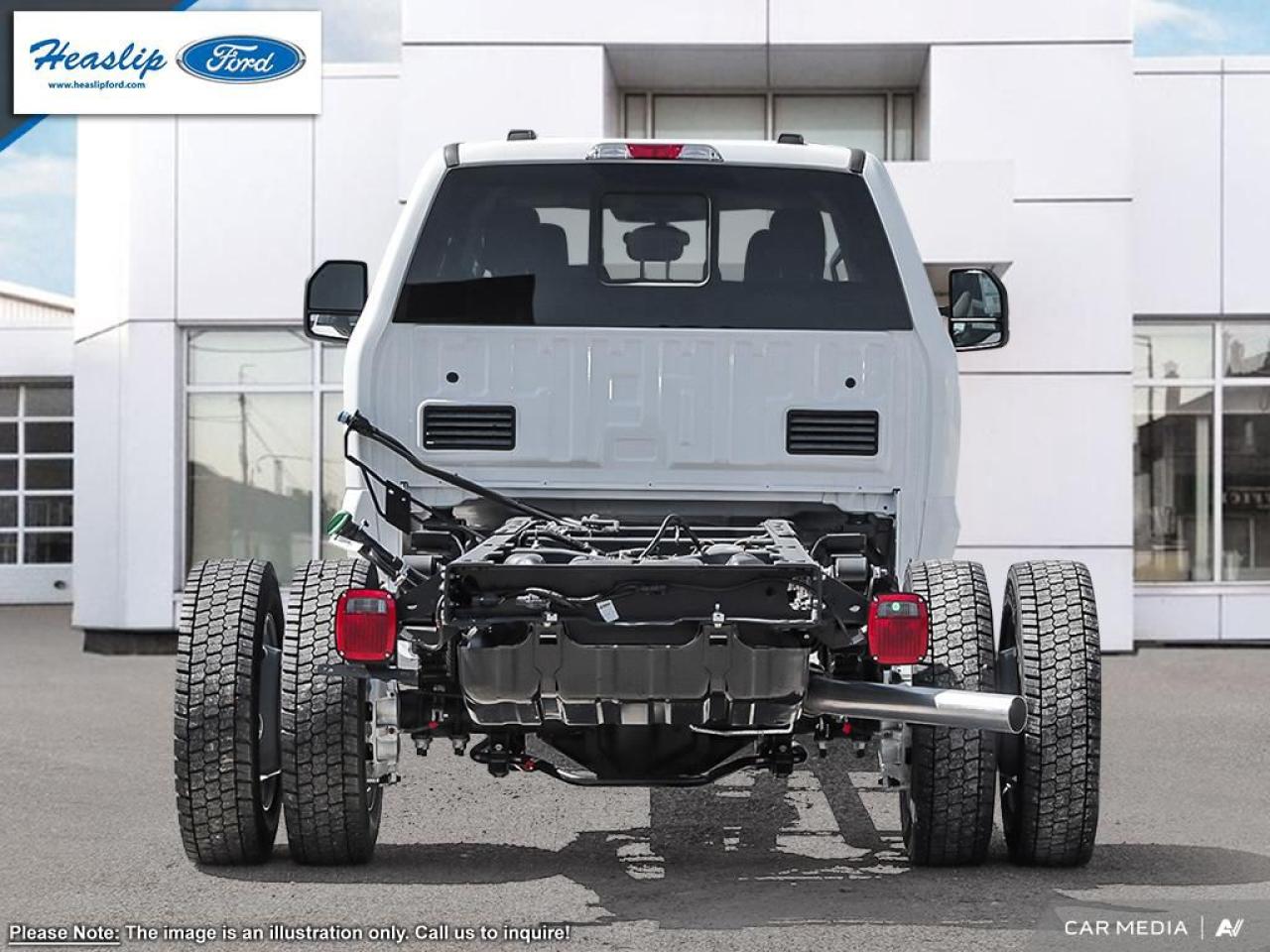 2025 Ford F-550 Super Duty DRW XL Photo4