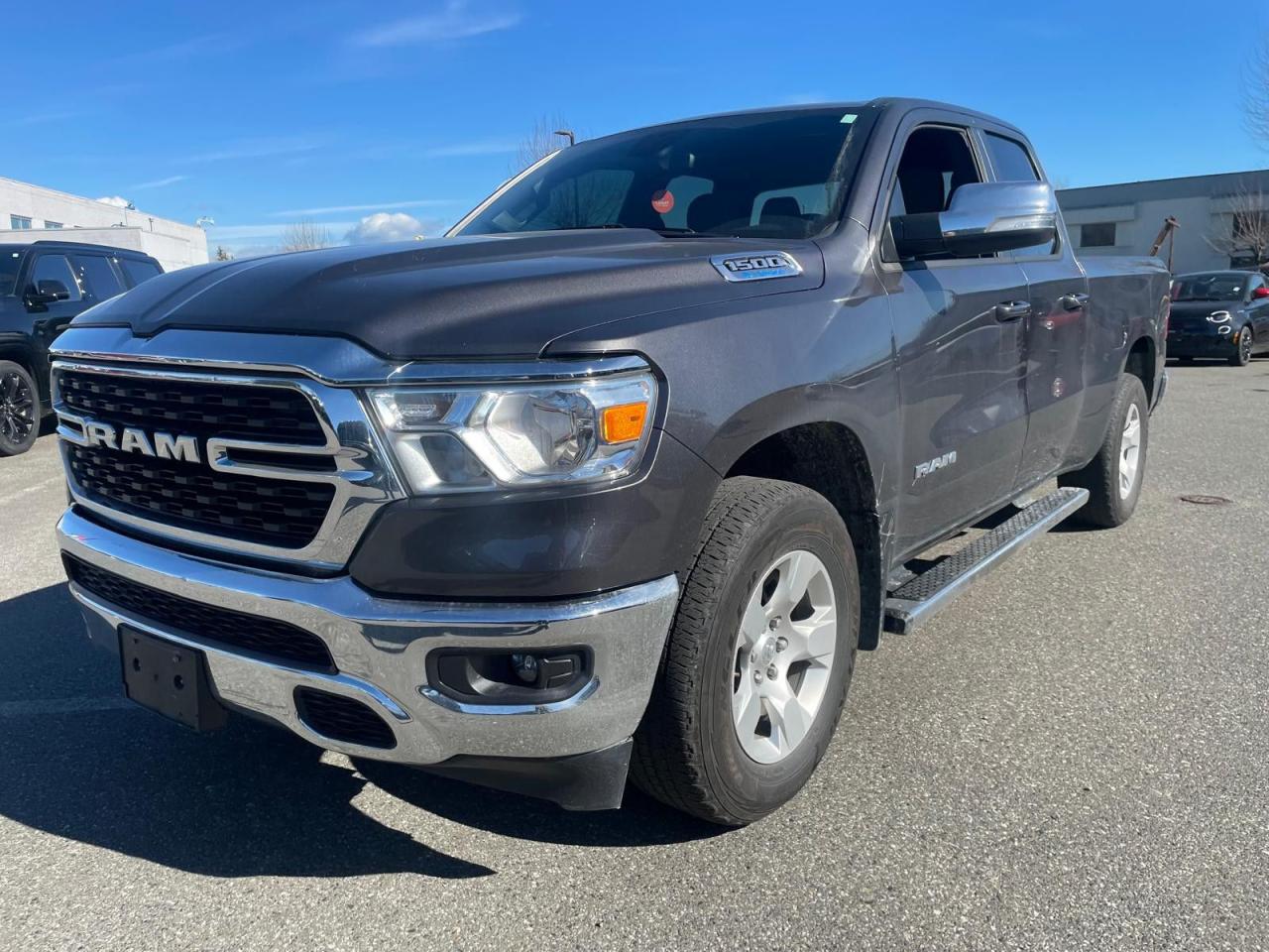 Used 2022 RAM 1500 Big Horn Loaded | Cloth | Integrated Voice Command w/Bluetooth for sale in Surrey, BC