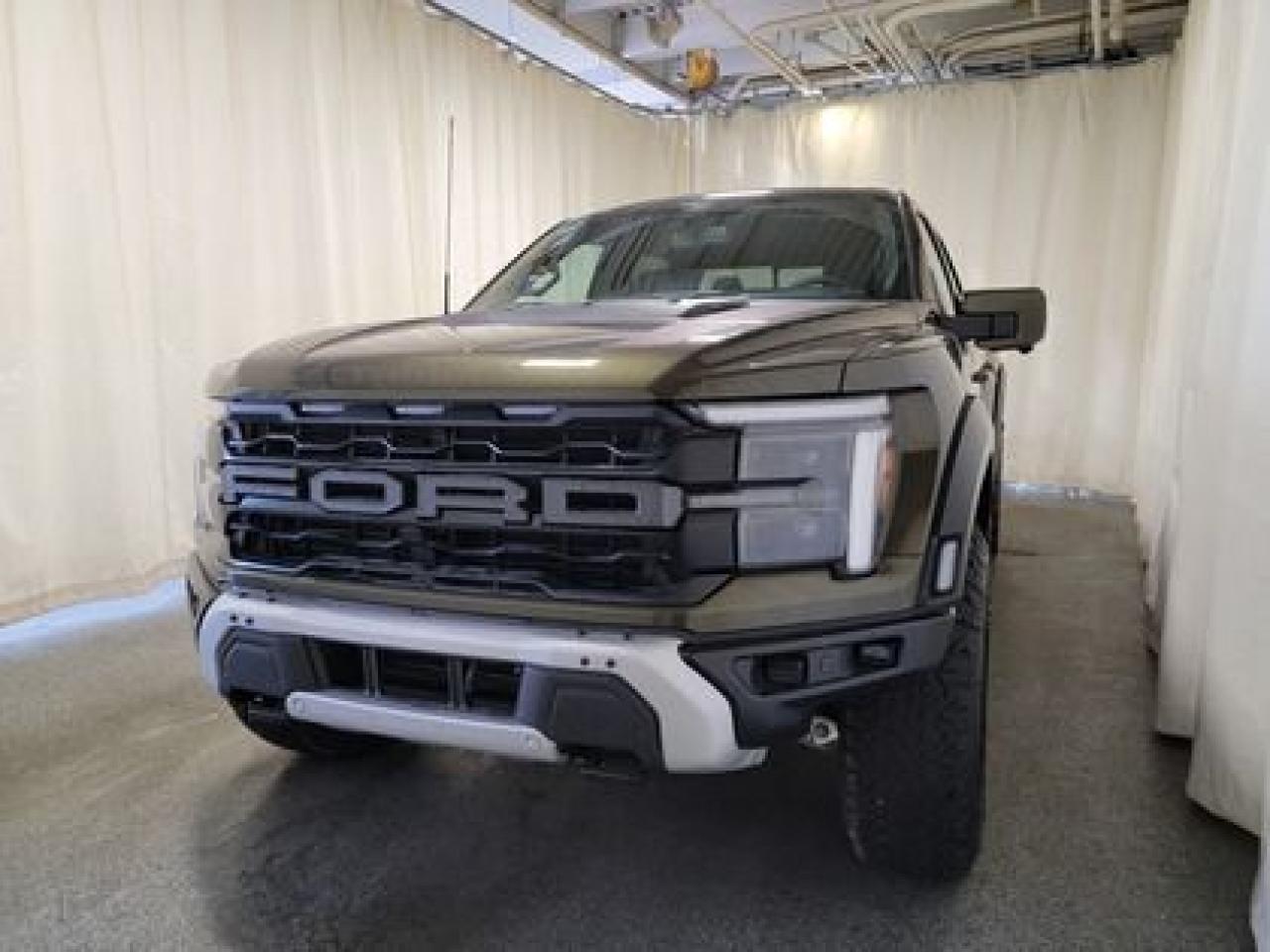 New 2025 Ford F-150 RAPTOR W/TWIN PANEL MOONROOF for sale in Regina, SK