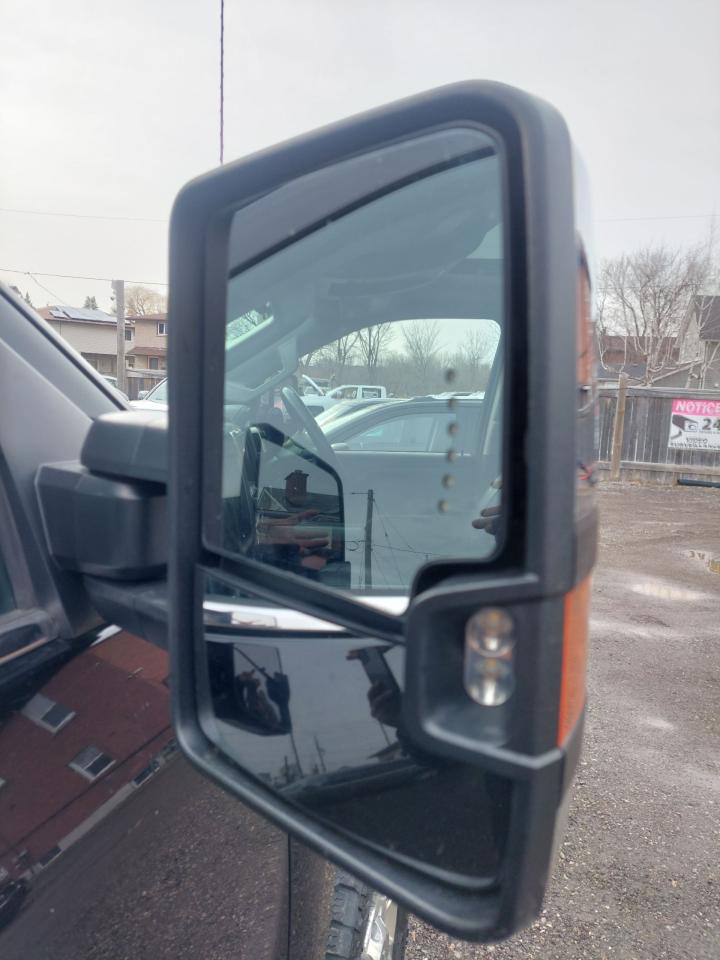 2018 Chevrolet 2500HD 4WD Crew Cab 167" LTZ - Photo #29