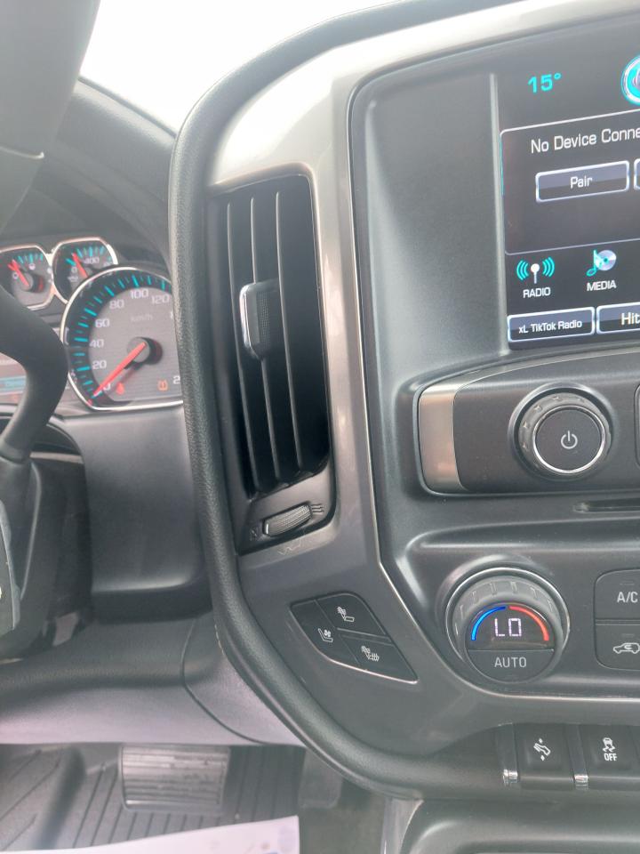 2018 Chevrolet 2500HD 4WD Crew Cab 167" LTZ - Photo #16