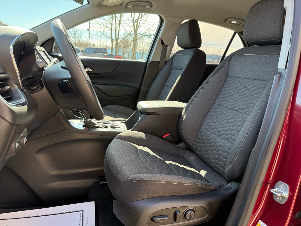 2021 Chevrolet Equinox LT - Photo #5