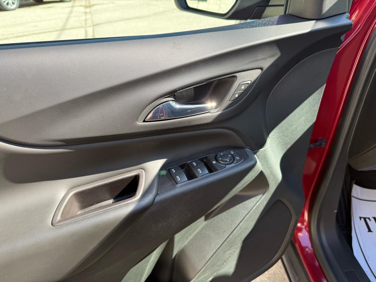 2021 Chevrolet Equinox LT - Photo #6