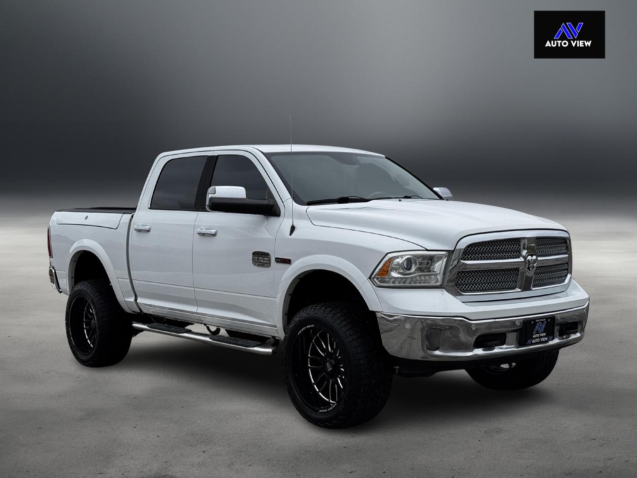 2016 RAM 1500 Longhorn **6" LIFT W/ 35" TIRES**CLEAN CARFAX** Photo2