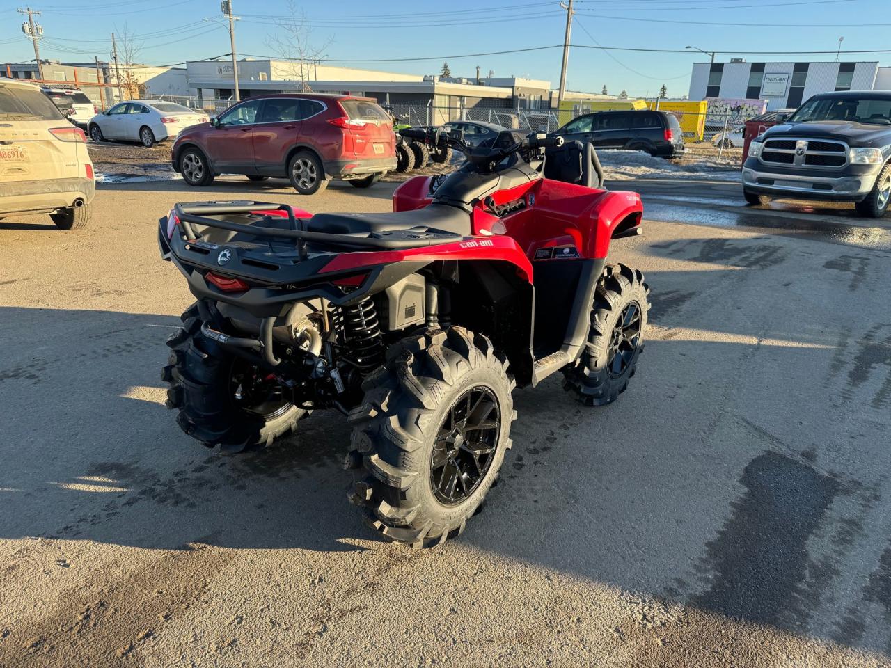 2025 Can-Am Outlander 700 XMR $113 B/W - Photo #5