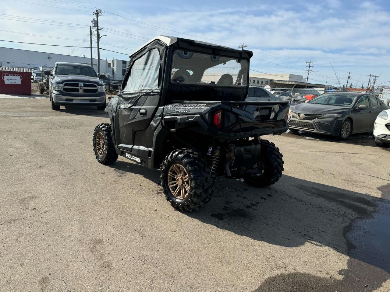 2019 Polaris GENERAL 1000 Ride Command $121 B/W - Photo #6