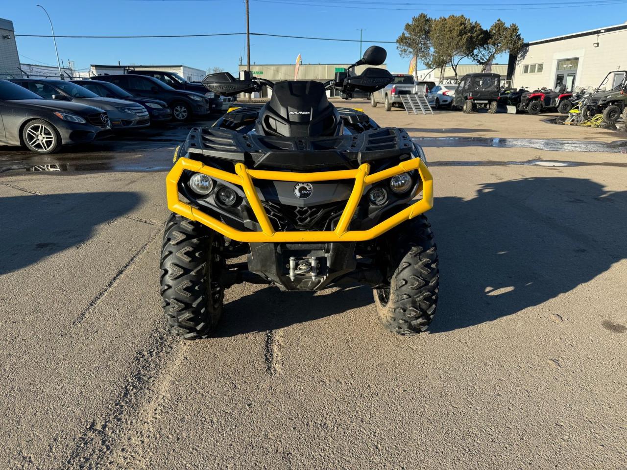2022 Can-Am Outlander 850 XTP $101 B/W - Photo #2