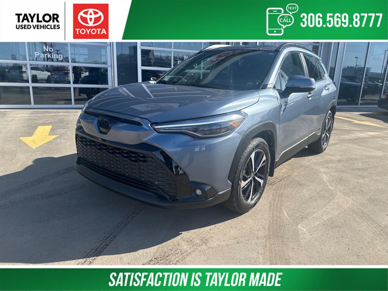 3M Paint Protection Film including the Front Bumper, Paint Protection, Interior Protection, Rust Inhibitor, Extended 48mths or 80,000km Toyota Warranty*<br><br>Backup Camera, Blind Spot Detection, Bluetooth, Dual Climate Control, Apple Car Play, Android Auto, 2.0L 4-Cylinder DOHC 16V, 9 Speakers, AM/FM radio: SiriusXM, Auto High-beam Headlights, Brake assist, Corolla Cross XSE Grade, Electronic Stability Control, Front dual zone A/C, Fully automatic headlights, Knee airbag, Power Liftgate, Power moonroof, Radio: 9 Speaker JBL Audio System, Traction control.<br><br><br>Recent Arrival! 2.0L 4-Cylinder DOHC 16V CVT AWD