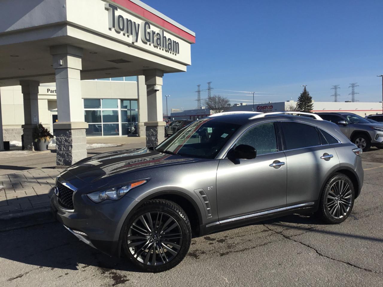 Used 2017 Infiniti QX70 Sport for sale in Ottawa, ON