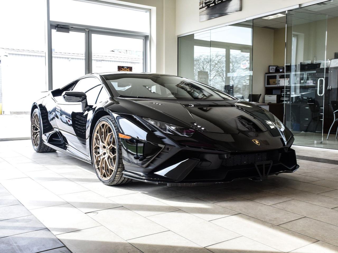 Used 2023 Lamborghini Huracan Tecnica for sale in Chatham, ON