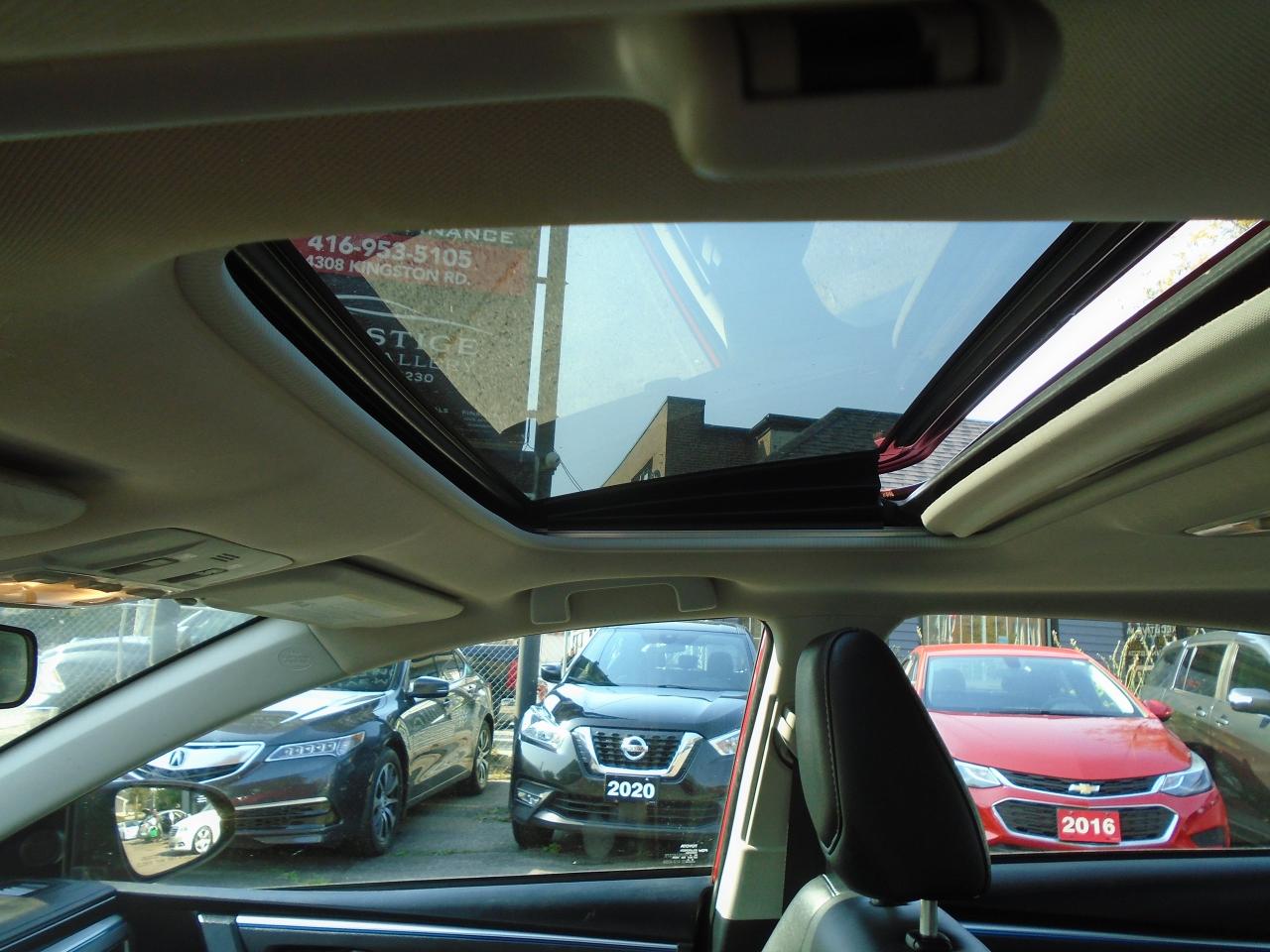 2014 Toyota Corolla S/REAR CAM / LEATHER / KEYLESS/ HEATED SEATS/CLEAN - Photo #11