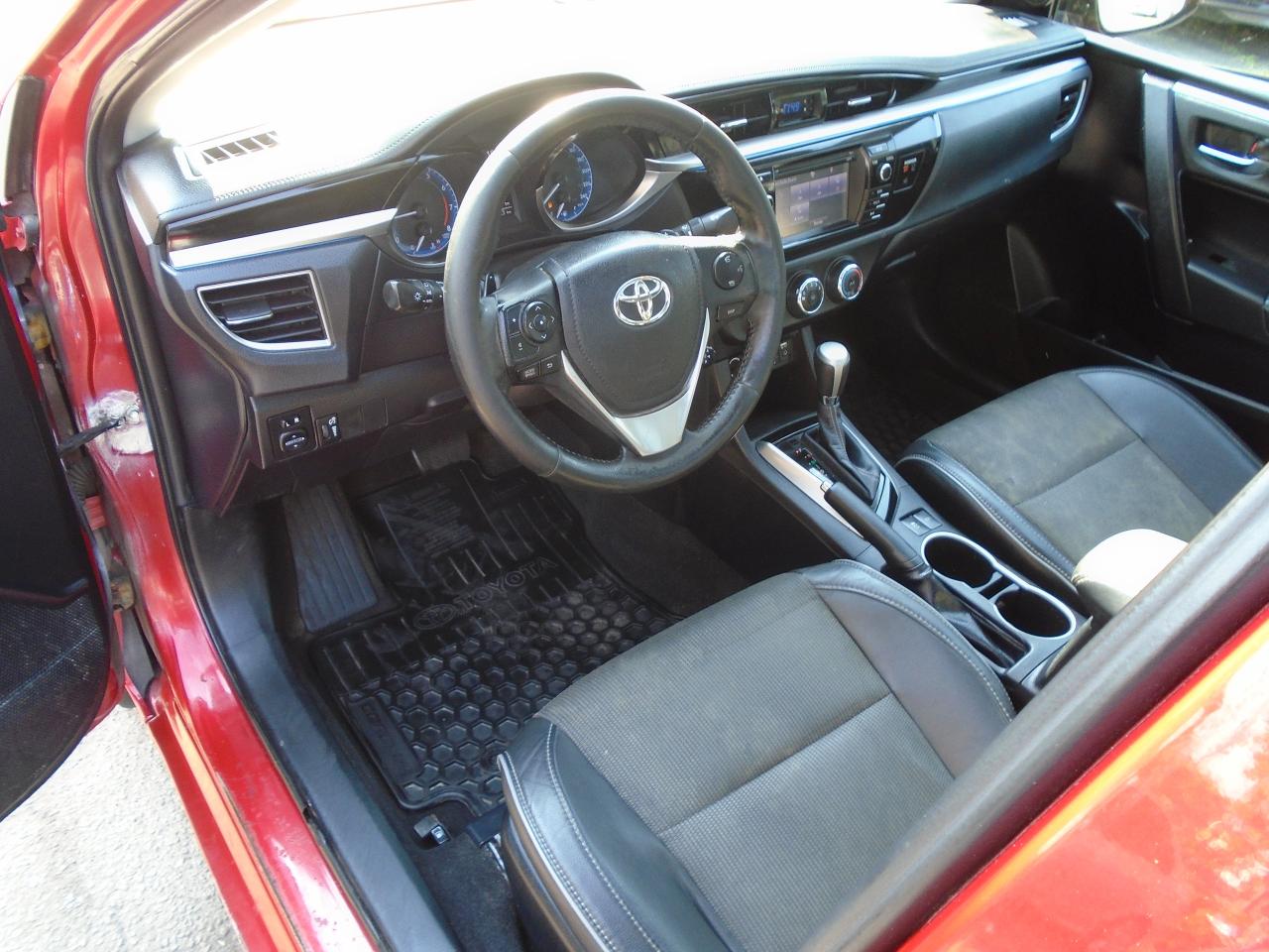 2014 Toyota Corolla S/REAR CAM / LEATHER / KEYLESS/ HEATED SEATS/CLEAN - Photo #9