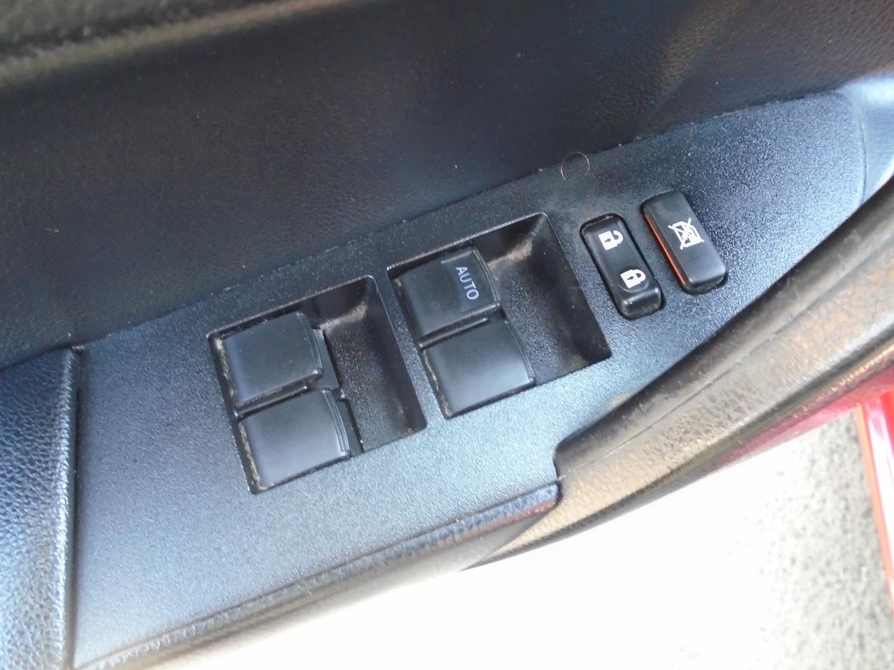 2014 Toyota Corolla S/REAR CAM / LEATHER / KEYLESS/ HEATED SEATS/CLEAN - Photo #12