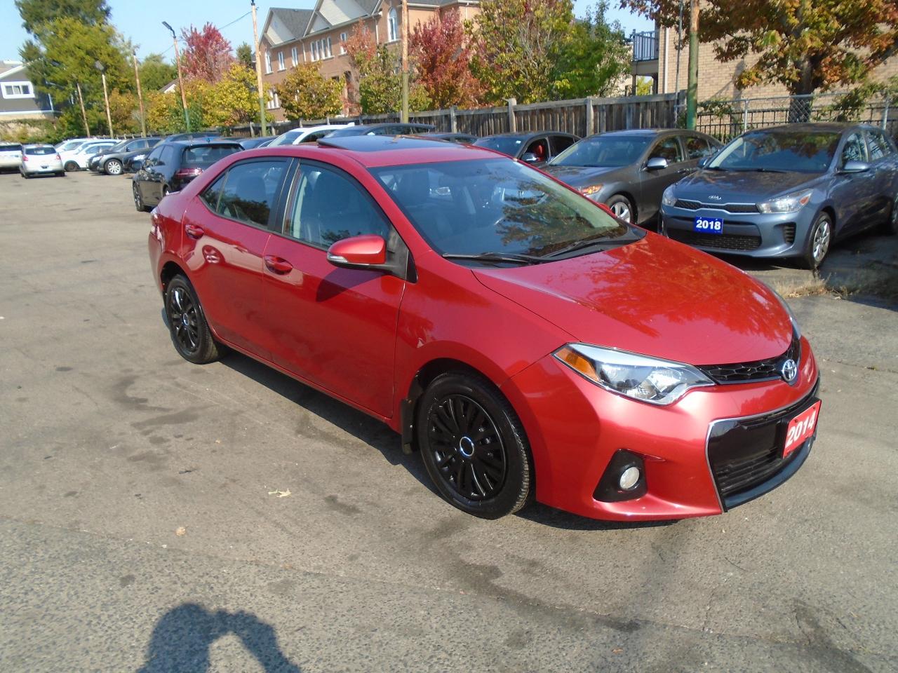 2014 Toyota Corolla S/REAR CAM / LEATHER / KEYLESS/ HEATED SEATS/CLEAN - Photo #3