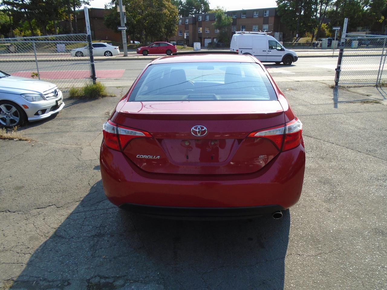 2014 Toyota Corolla S/REAR CAM / LEATHER / KEYLESS/ HEATED SEATS/CLEAN - Photo #6