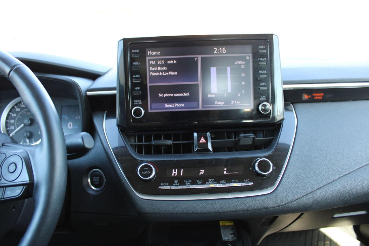 2022 Toyota Corolla LE CVT with sunroof - Photo #11