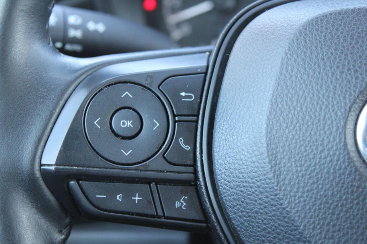 2022 Toyota Corolla LE CVT with sunroof - Photo #13