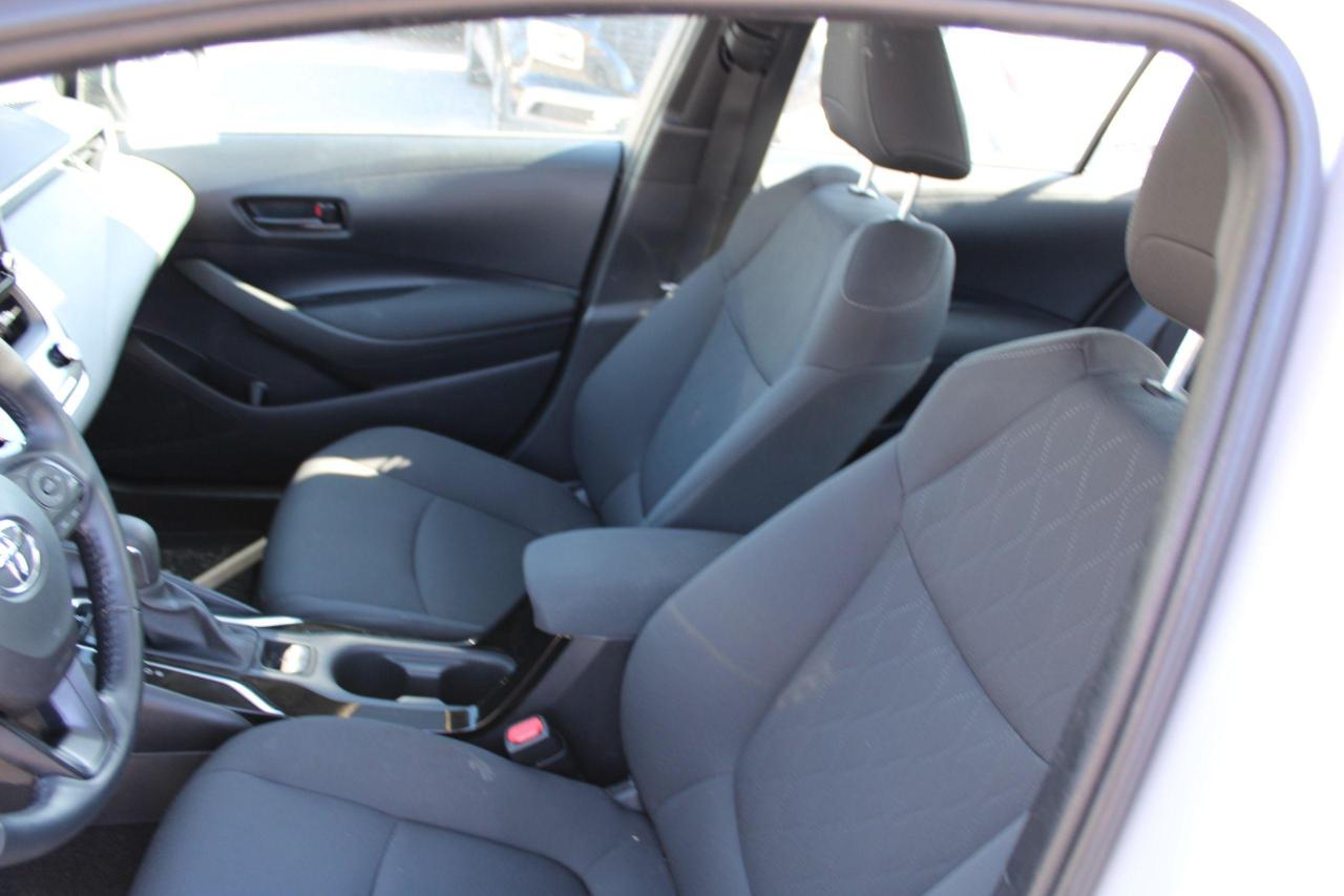 2022 Toyota Corolla LE CVT with sunroof - Photo #17