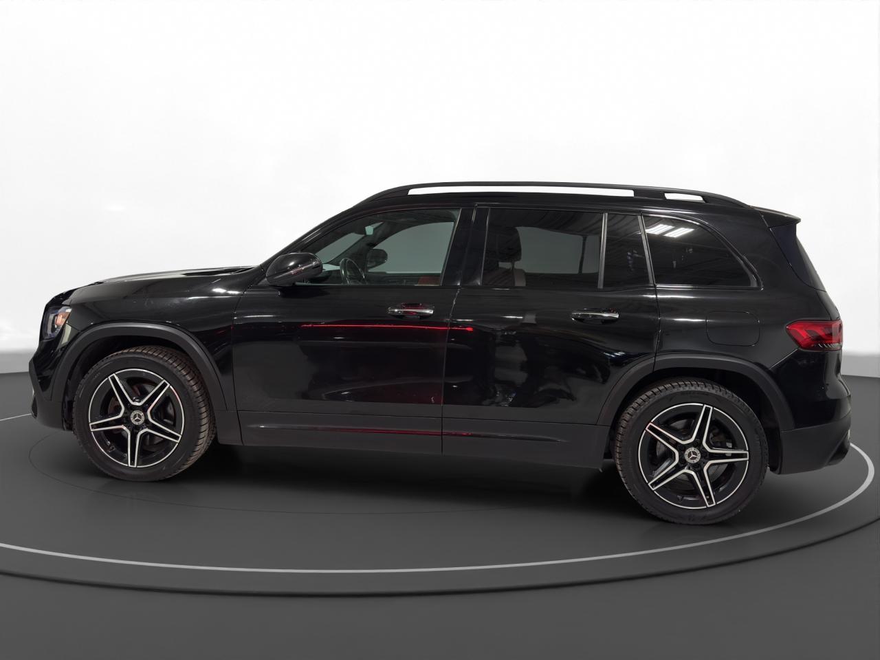2021 Mercedes-Benz GLB NIGHT PKG | AMG PKG | RED INTERIOR - Photo #3