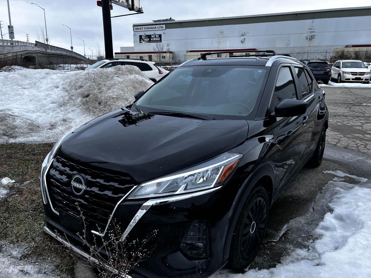 Used 2023 Nissan Kicks SV / HTD SEATS / BACKCAM / ALLOYS / NO ACCIDENTS for sale in Cambridge, ON