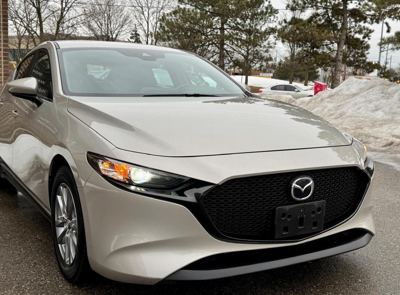 2022 Mazda MAZDA3 GS Photo4