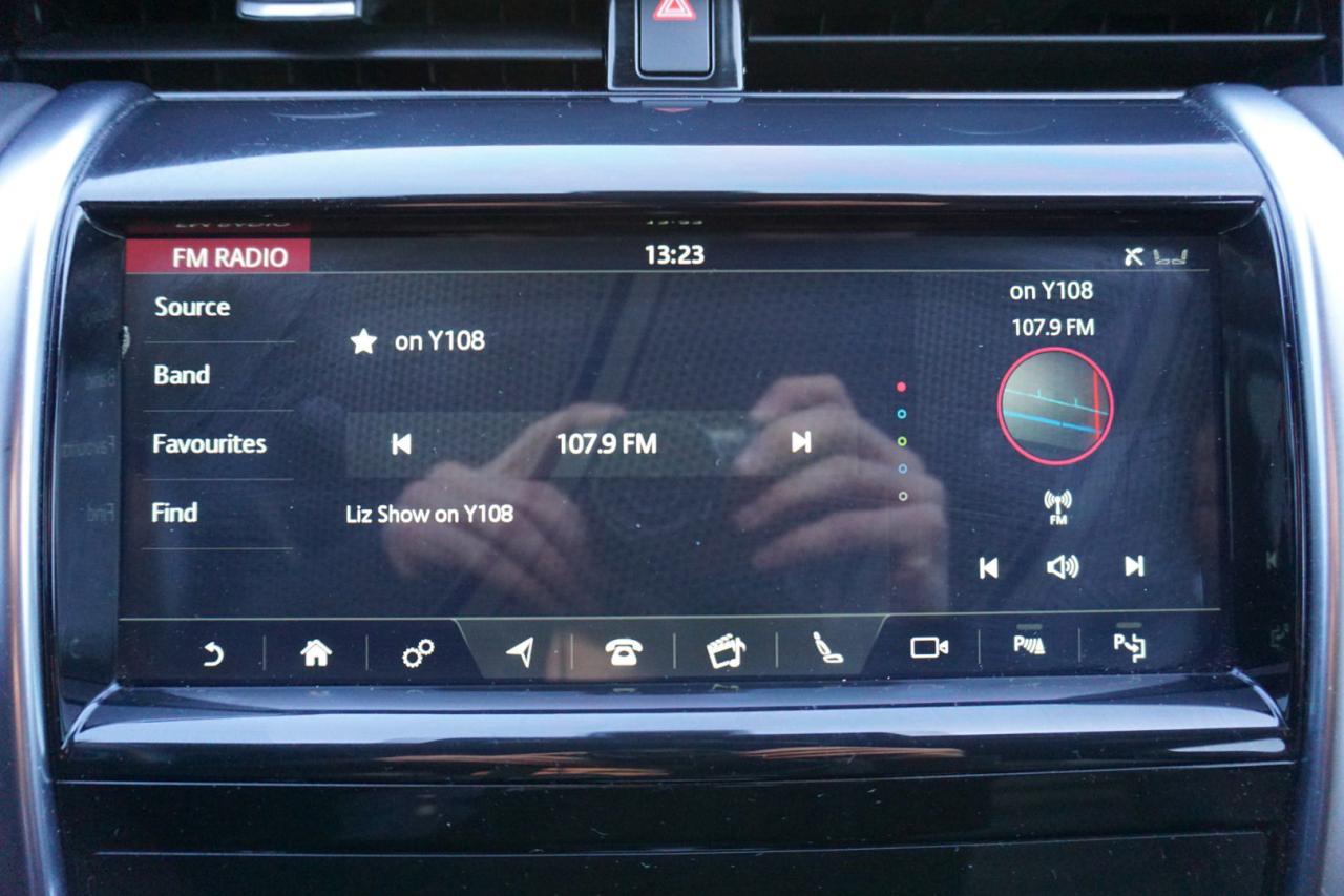 2020 Land Rover Discovery Sport R-Dynamic HSE MHEV CERTIFIED CAMERA NAV BLUETOOTH LEATHER HEATED SEATS PANO ROOF CRUISE ALLOYS - Photo #25